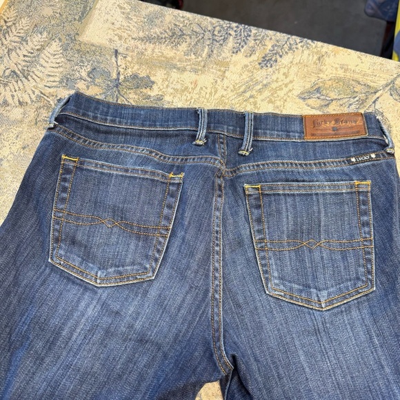 Lucky Brand EUC Women’s Boot Cut Jeans with Faded Details see description for sz - Picture 8 of 16